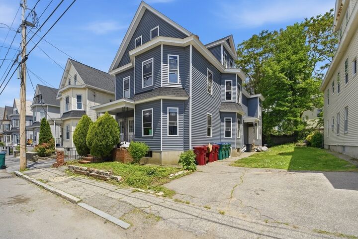 Property Photo: 176 Pleasant St MA 01852