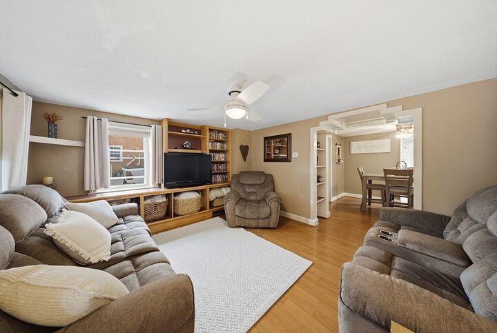 Property Photo:  28 Fletcher St 28  MA 01588 
