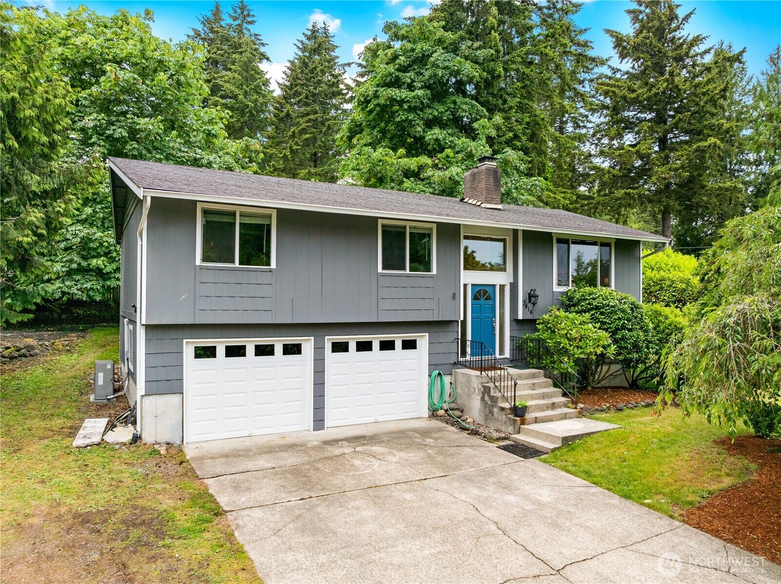 Property Photo: 3414 58th Avenue NW WA 98335