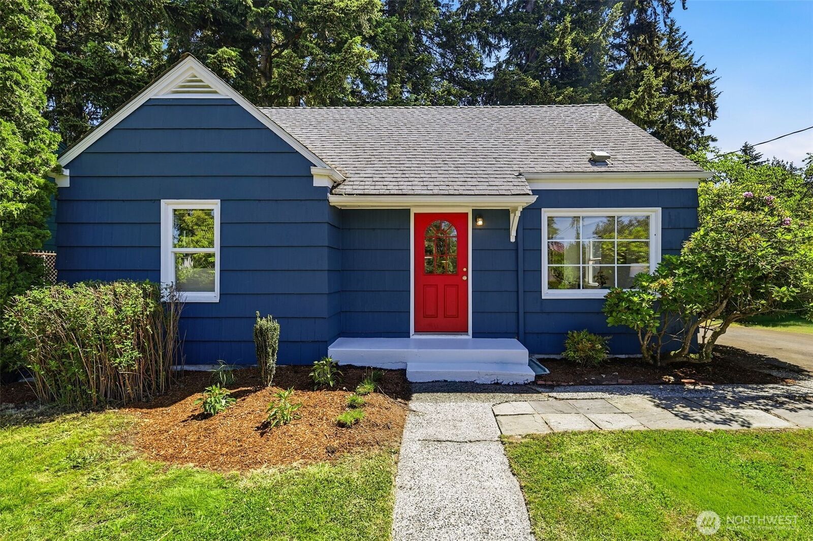 Property Photo:  14066  22nd Avenue NE  WA 98125 