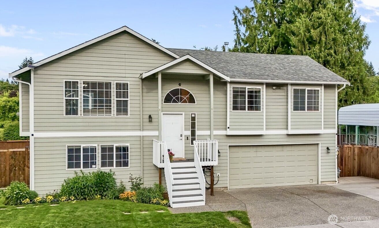 Property Photo:  19603  45th Drive NE  WA 98223 