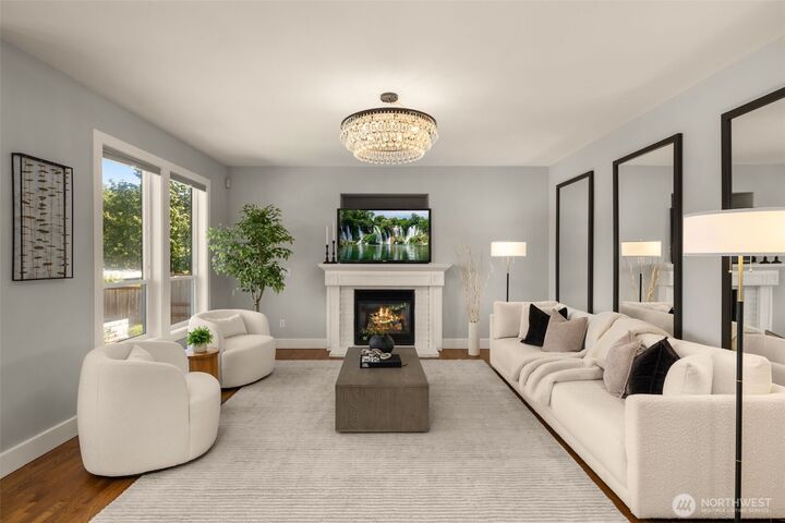 Property Photo:  2619  Anacortes Avenue NE  WA 98059 