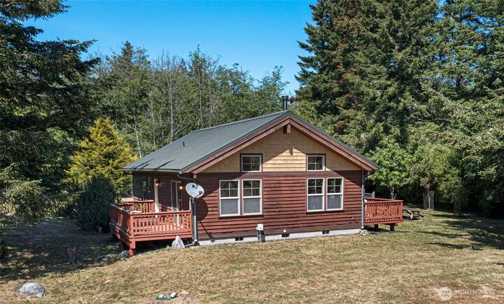 Property Photo:  150  View Ridge Lane  WA 98250 