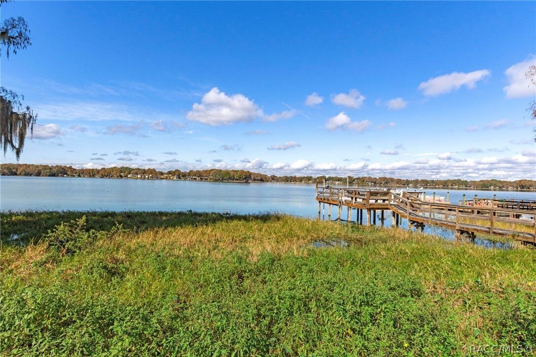 Property Photo:  564 San Remo Circle  FL 34450 