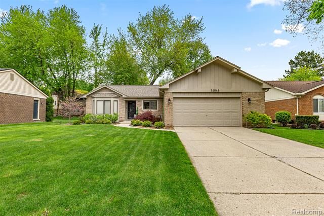 Property Photo:  34048 Fonville Drive  MI 48152 
