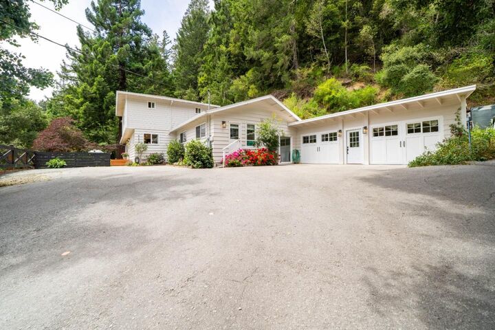 Property Photo:  423 Nelson Rd.  CA 95066 