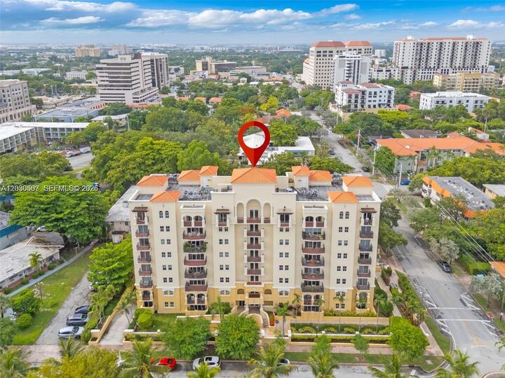 Property Photo:  101 Sidonia Ave 402  FL 33134 