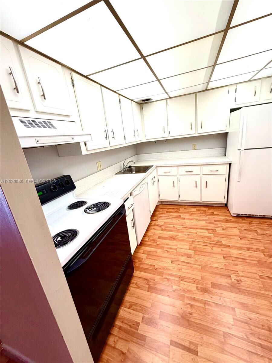 Property Photo:  501 E Dania Beach Blvd 5-4D  FL 33004 