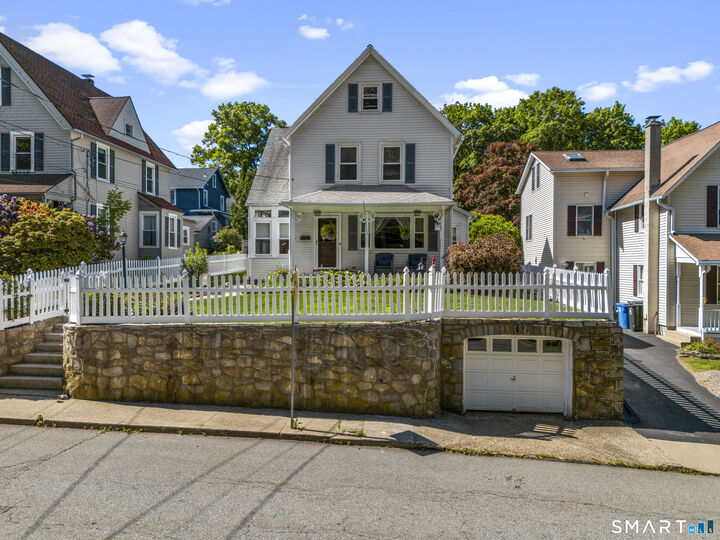 Property Photo:  223 Rockwell Street  CT 06360 
