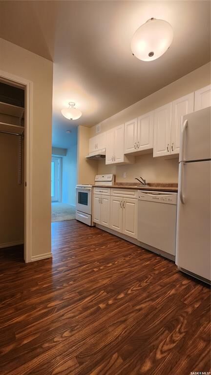 Property Photo: 680 7th Avenue E 209 SK S0A 2P0