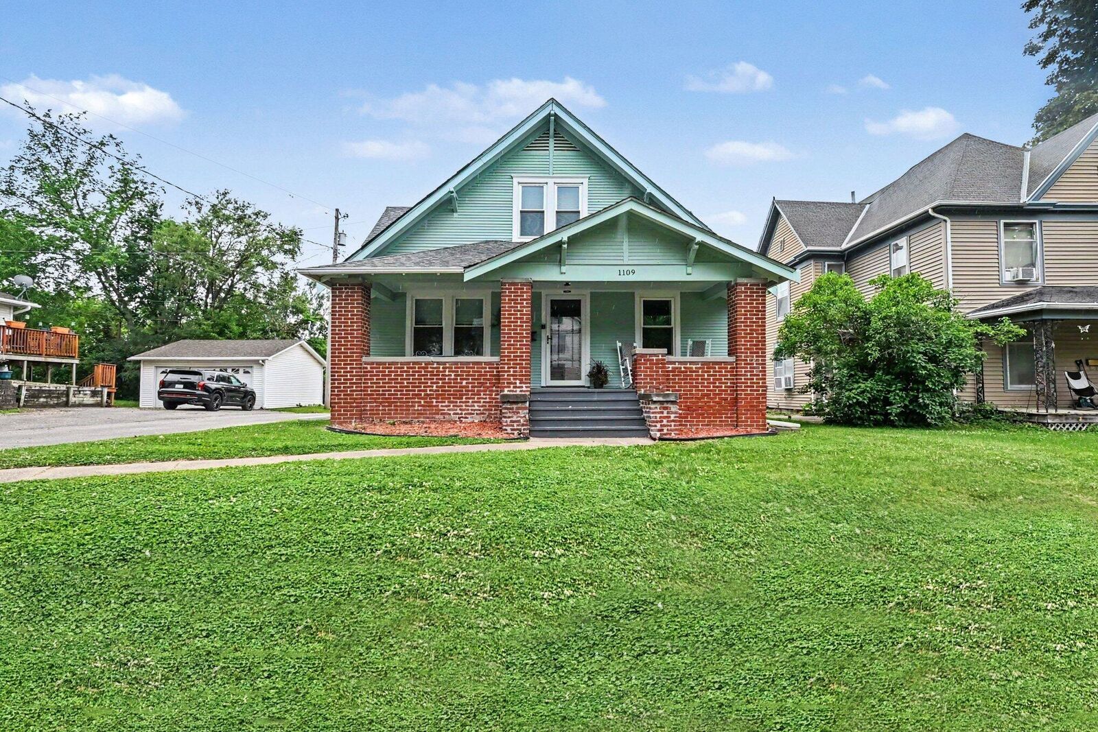 Property Photo: 1109 N 8th Street IA 51566