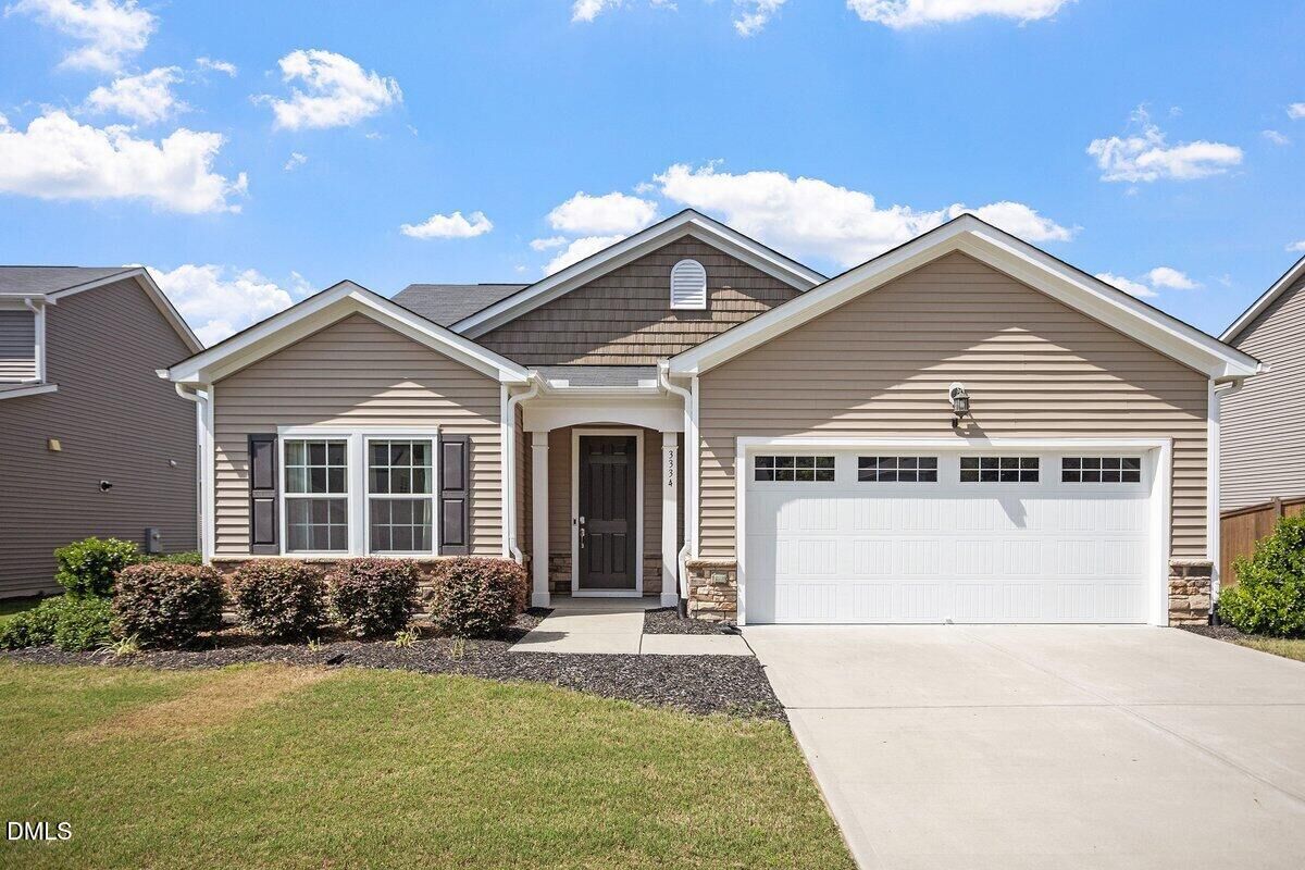Property Photo: 3334 Longleaf Estates Drive NC 27616