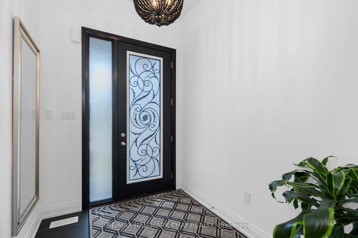 Property Photo: 43 Calypso Avenue ON L0L 1Y3