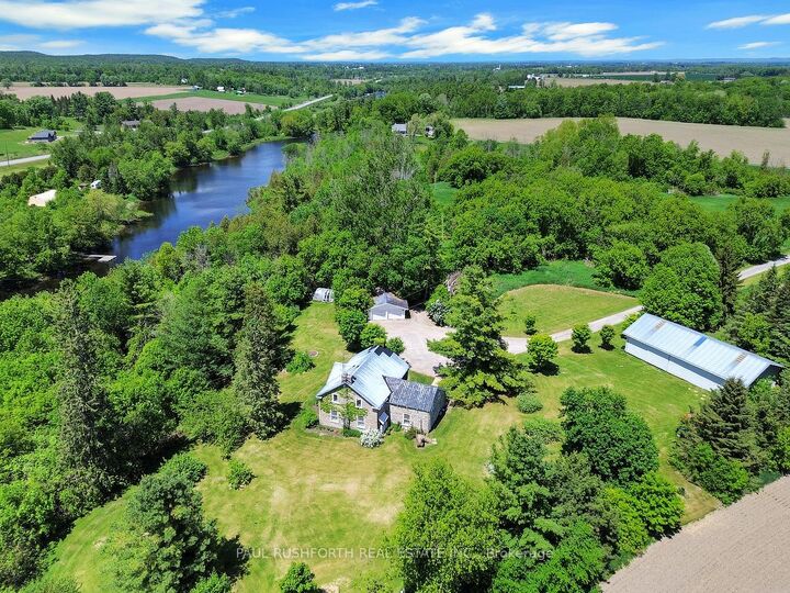 Property Photo: 1453 Blakeney Road ON K0A 2X0