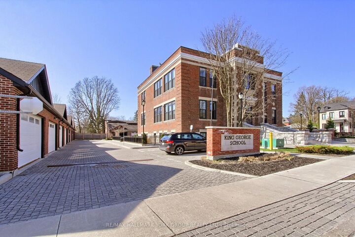 Property Photo: 400 Park Avenue 203 ON L3Y 1V8