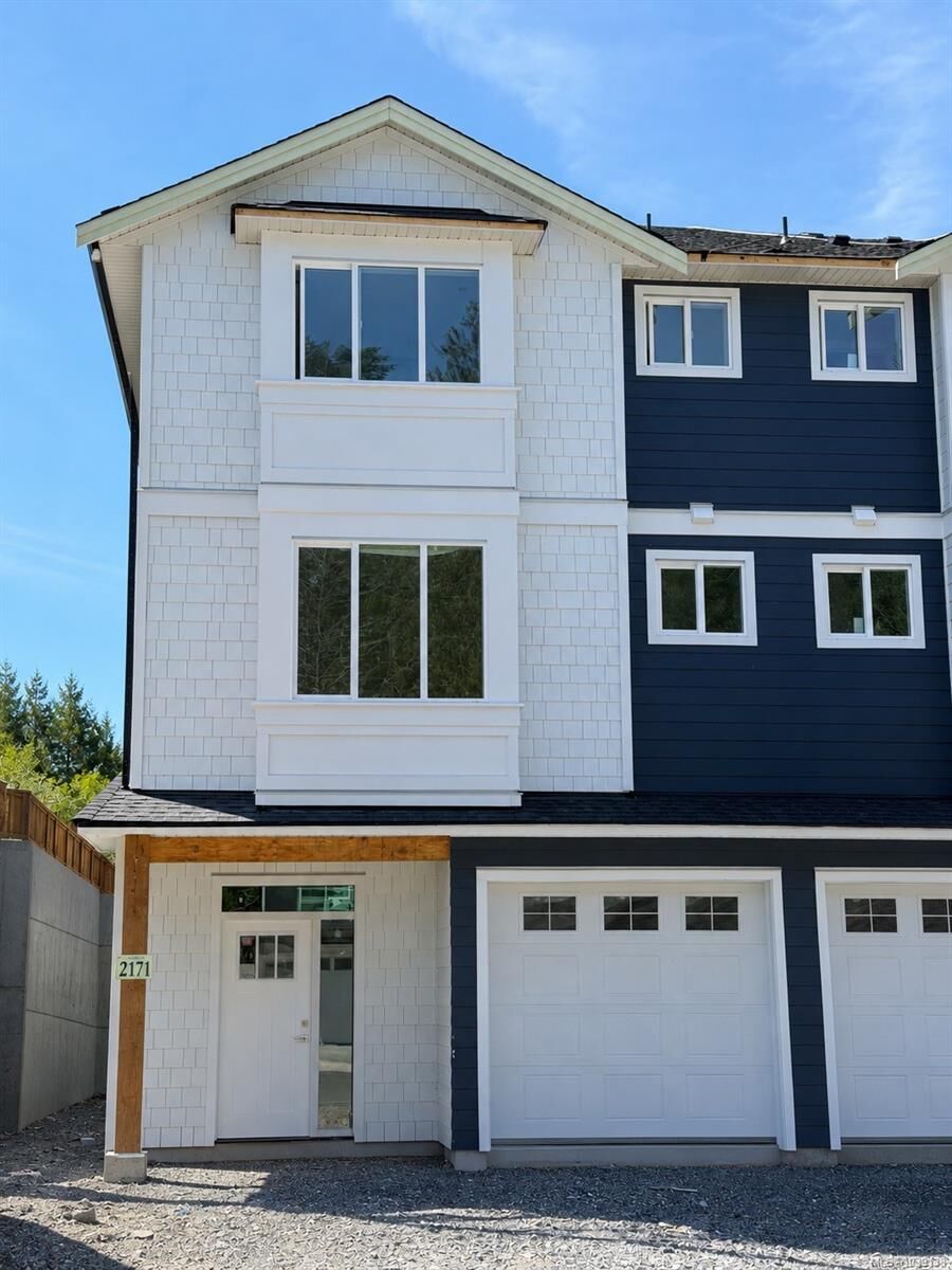 Property Photo:  2171 Bellflower Dr  BC V9C 0S6 