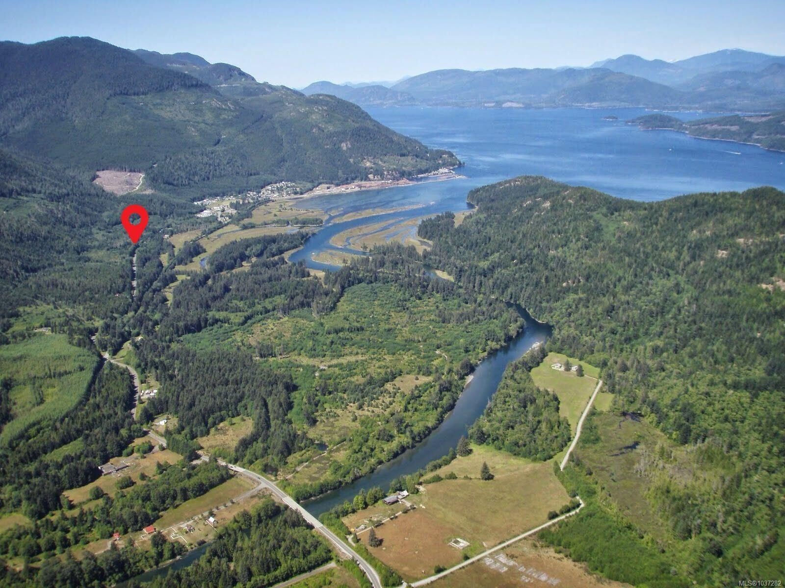 Property Photo:  709 Sayward Rd  BC V0P 1R0 