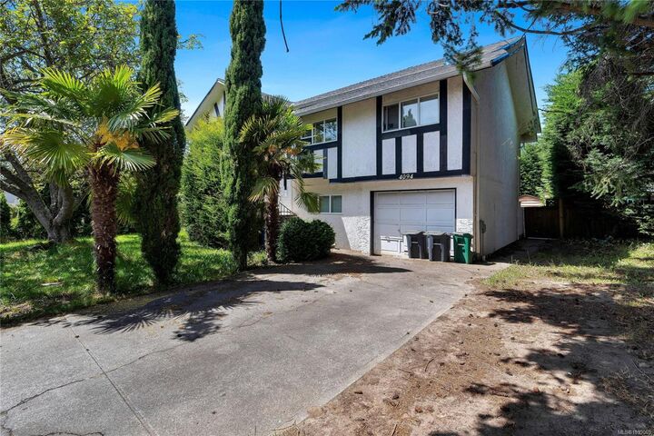 4094 Dawnview Cres — photo 1