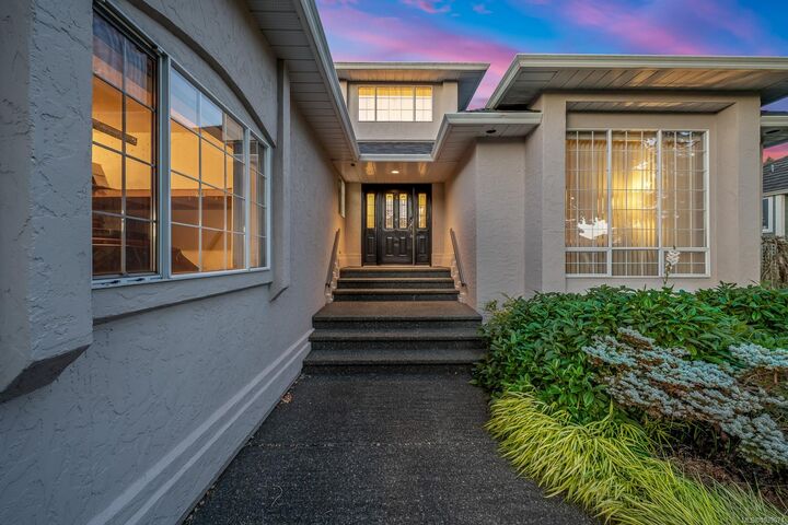Property Photo:  920 Eastwicke Cres  BC V9M 1B2 