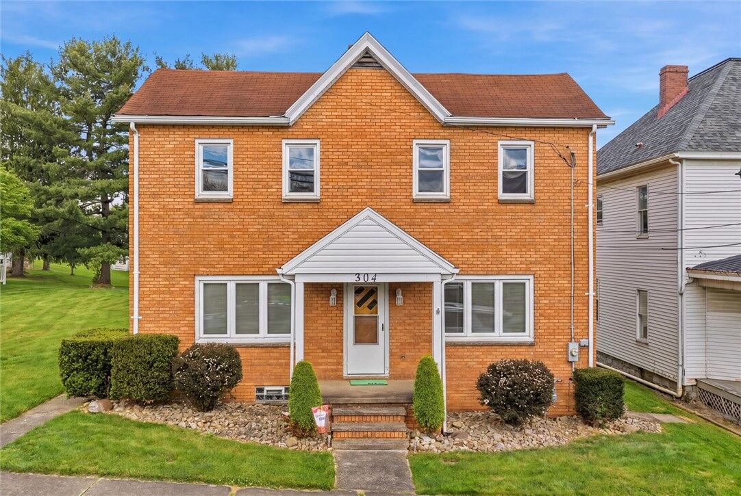 Property Photo:  304 Liberty St  PA 15473 