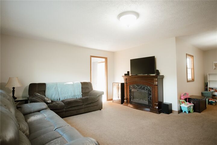 Property Photo: 1425 Old State Rd PA 16101