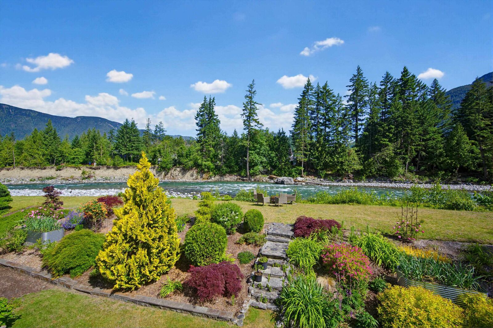 Property Photo: 120 Robertson Crescent BC V0X 1L4
