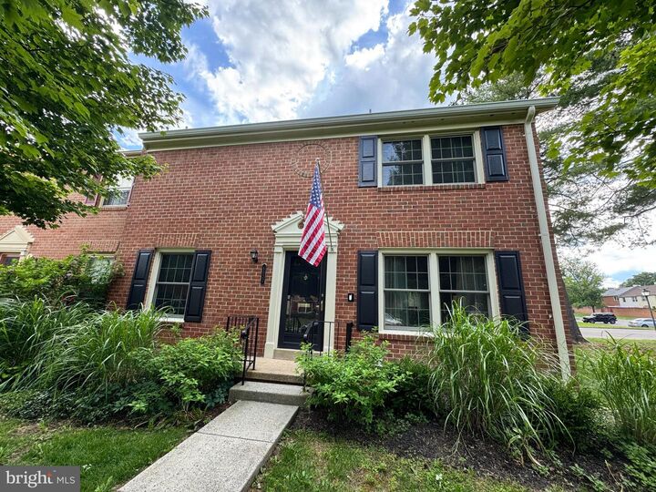 Property Photo:  6027 Queenston Street  VA 22152 