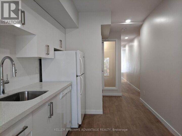 Property Photo:  119 Coxwell Avenue Lower  ON M4L 3B3 