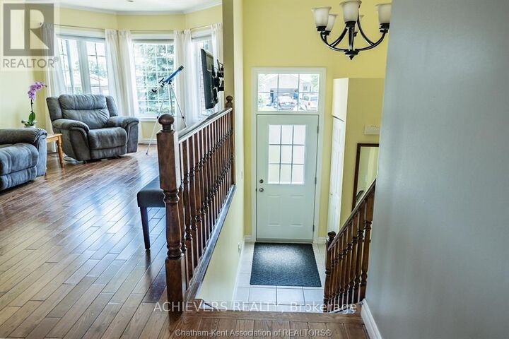 Property Photo:  107 Greenfield Lane  ON N7L 5N5 