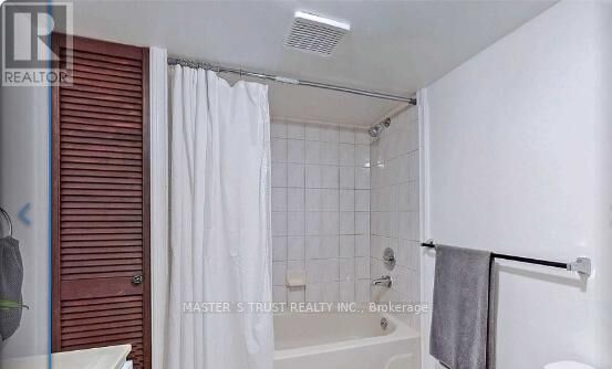 Property Photo:  481 Luzon Crescent  ON L5B 3W9 