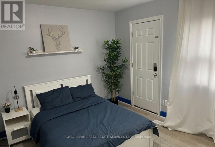 Property Photo: 862 Brown'S Line 4 ON M8W 2W3