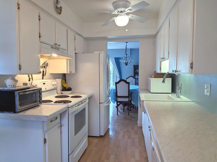 Photo de la propriété:  32880 Bevan Way 114  BC V2S 6R3 