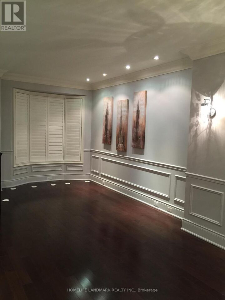 Property Photo:  50 Clairtrell Road  ON M2N 5J6 