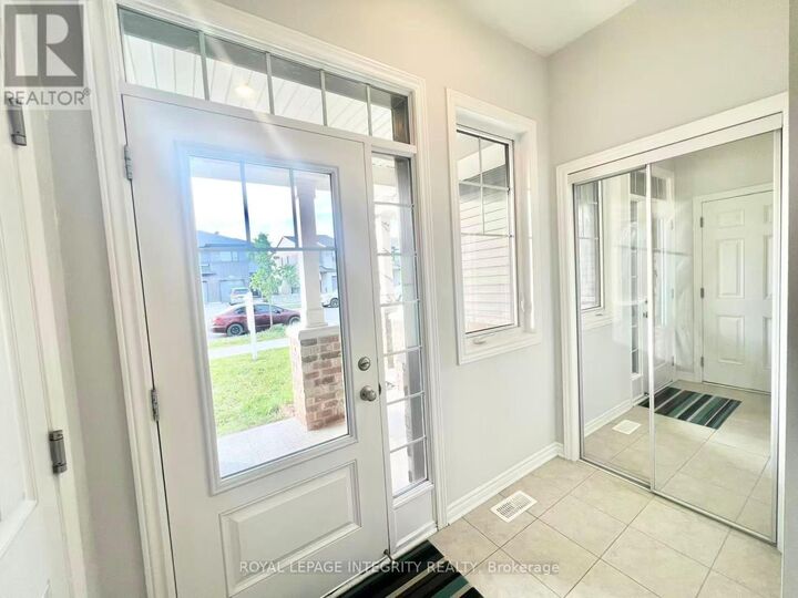Property Photo:  422 Cope Drive  ON K2V 0P8 