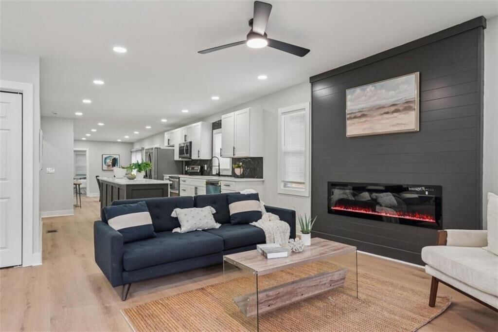 Property Photo:  2178 Wingate Street SW  GA 30310 