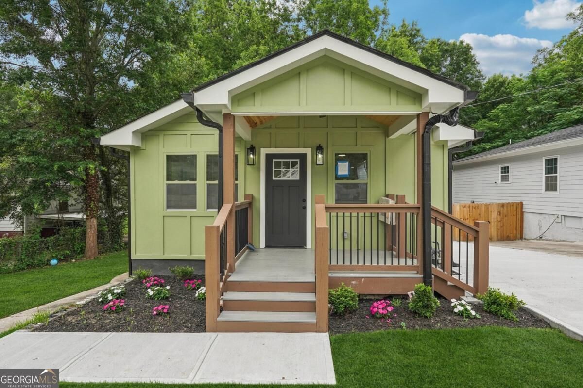 Property Photo:  2178 Wingate Street SW  GA 30310 