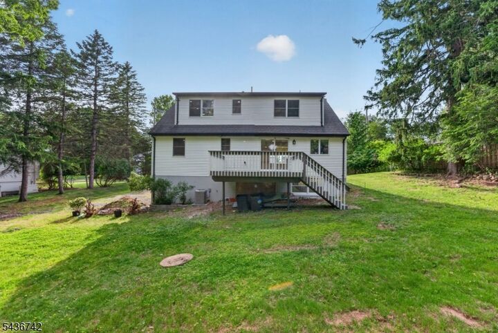 Property Photo:  11 Franklin St  NJ 07430 