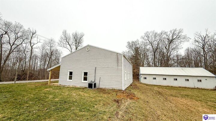 Property Photo:  2810 Shot Hunt Road  KY 40175 