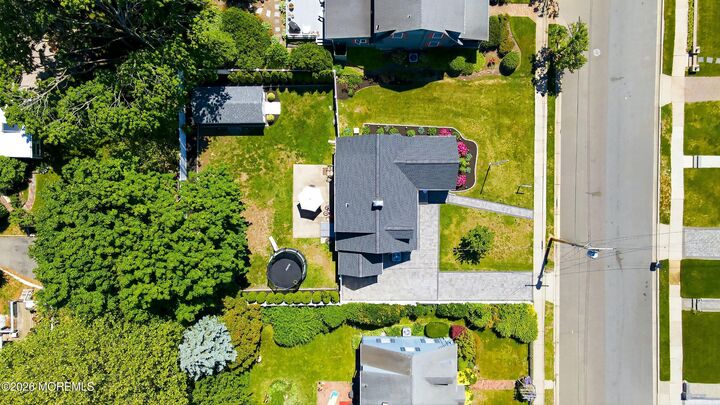 Property Photo:  815 Briarcliff Avenue  NJ 08742 