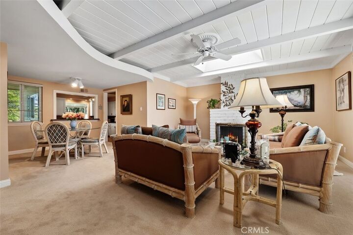 Property Photo:  22946 Crespi  CA 91364 