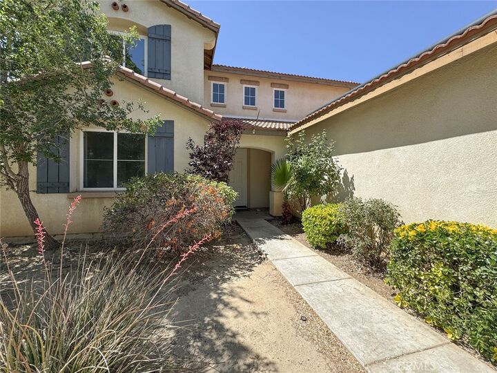 Property Photo:  1040 E Avenue K11  CA 93535 