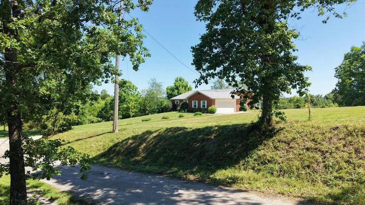 Property Photo:  1096 Moreland Road  KY 41001 