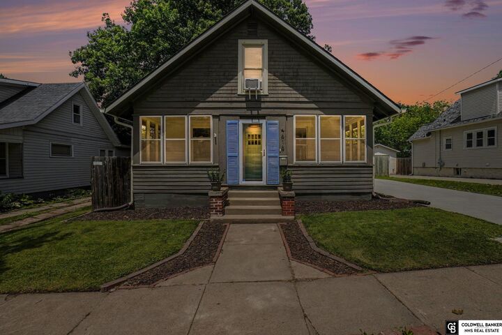 Property Photo:  4818 Poppleton Avenue  NE 68106 