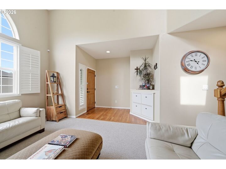 Property Photo: 1168 NW Vinca Ln WA 98607