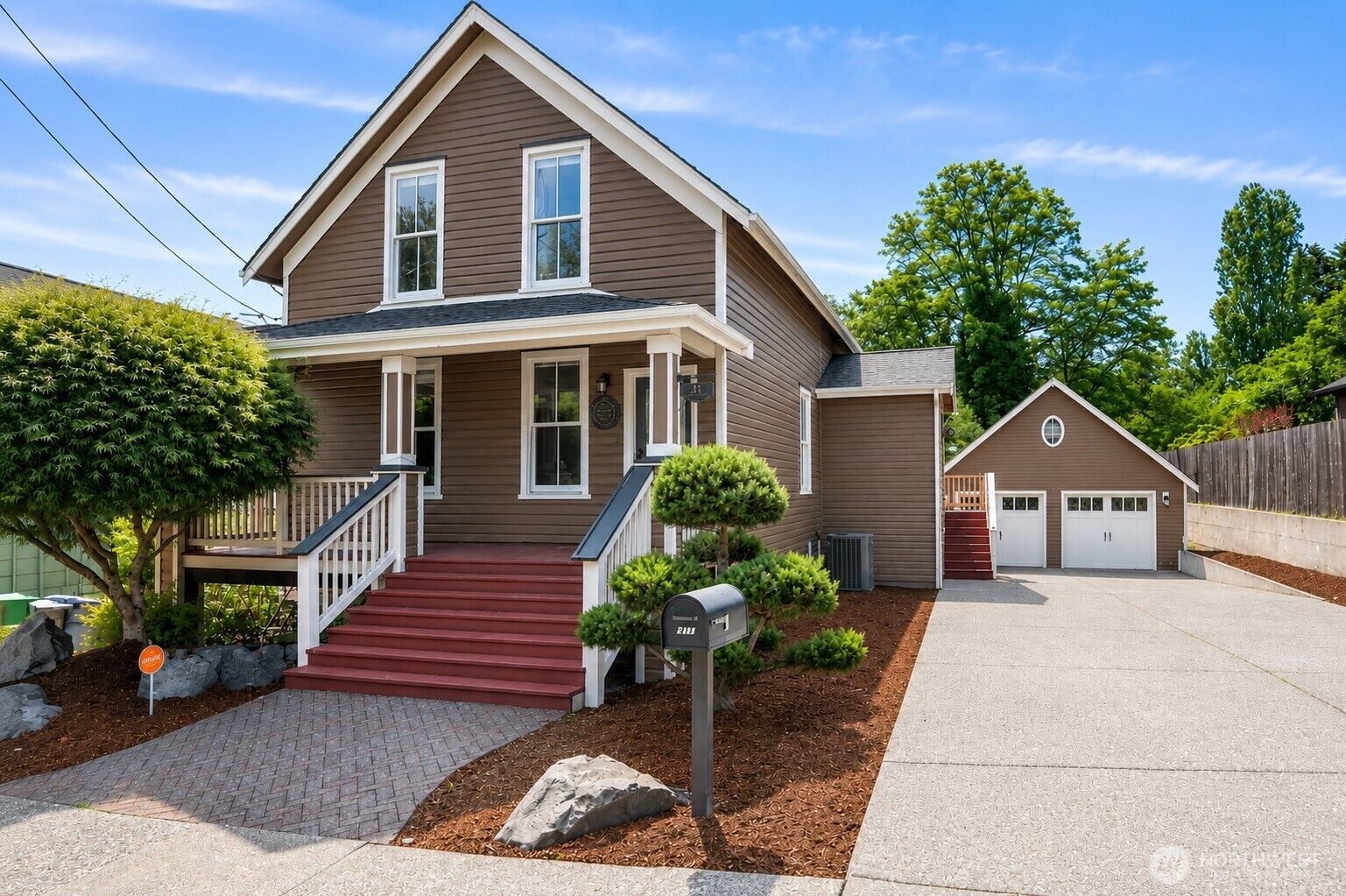 Property Photo:  413  Quince Street NE  WA 98506 