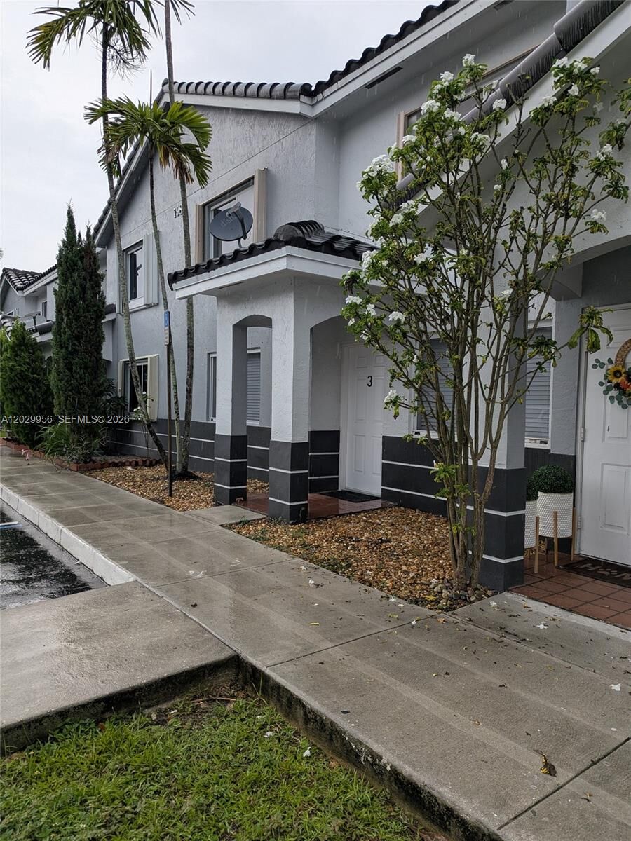 Property Photo: 7981 SW 152nd Ave 1703 FL 33193