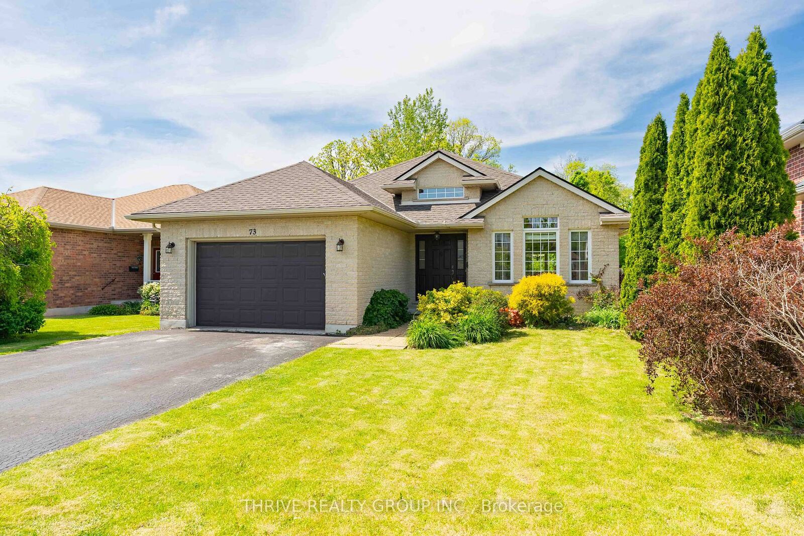 Property Photo: 73 Greenway Boulevard ON N5P 4P8