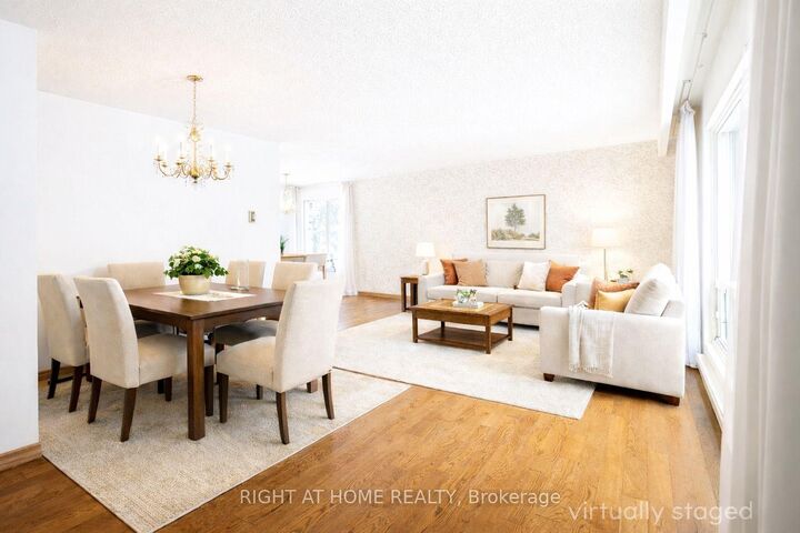 Property Photo: 26 Rustywood Drive ON M3A 1R8