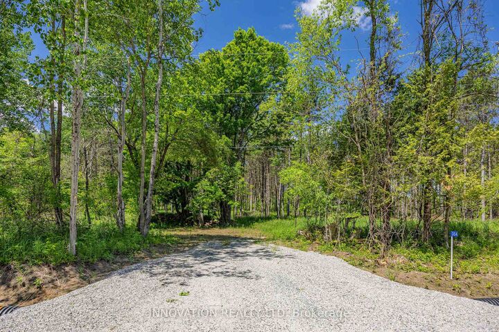 354 McCulloch Road — photo 1