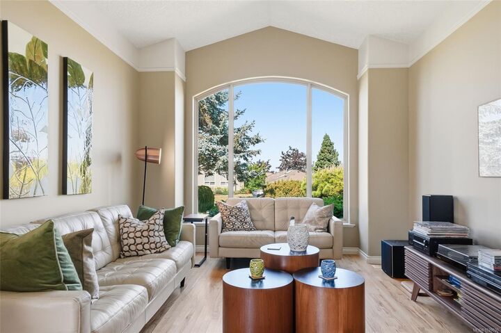 Property Photo:  1096 Aery View Way  BC V9P 2N9 